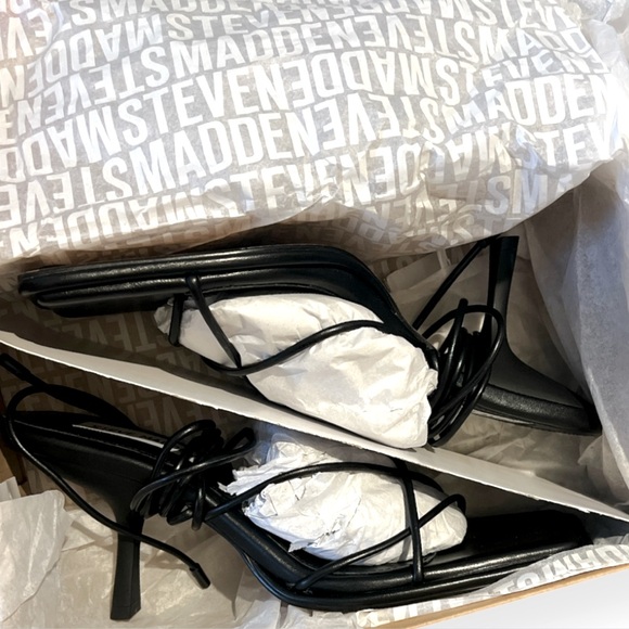 Steve Madden Jolene Black Strappy Heeled Sandals | Size 9 | NWT | $50.00 - Picture 8 of 8